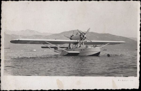 YUGOSLAVIA Royal Airforce seaplane / 135 x 85 mm / vintage photo postcard
