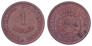 MOZAMBIQUE 1 escudo 1974 / Portuguese colony / VF