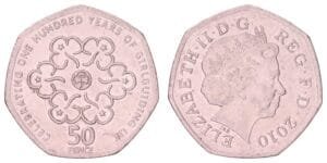GREAT BRITAIN 50 pence 2010 / 100th Anniversary of Girl Guides / VF+