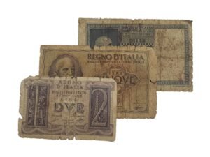 ITALY WWII era low grade / banknotes lot / 3 pcs.