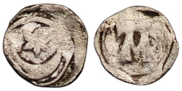 CROATIA 1/4 denar (bagatin) ND(1290-1301) / Slavonia / crescent and star - A / king Andrew / Silver / VF