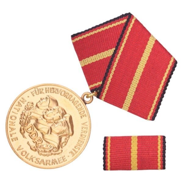 GERMANY East (GDR), Distinguished Service Medal of the National People's Army, Gold class