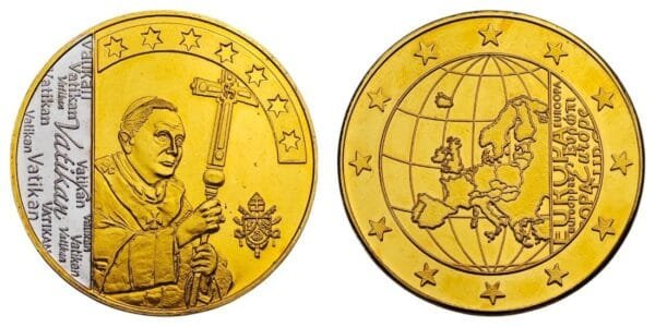 VATICAN CITY Pope Benedict XVI / Catholic souvenir token / medal UNC