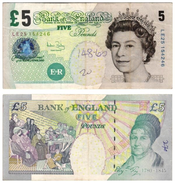 ENGLAND 5 pounds 2002 VF-