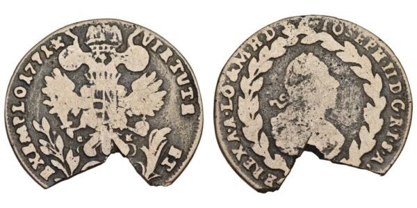 AUSTRIA 10 kreuzer 1771 / Silver / missing part / G