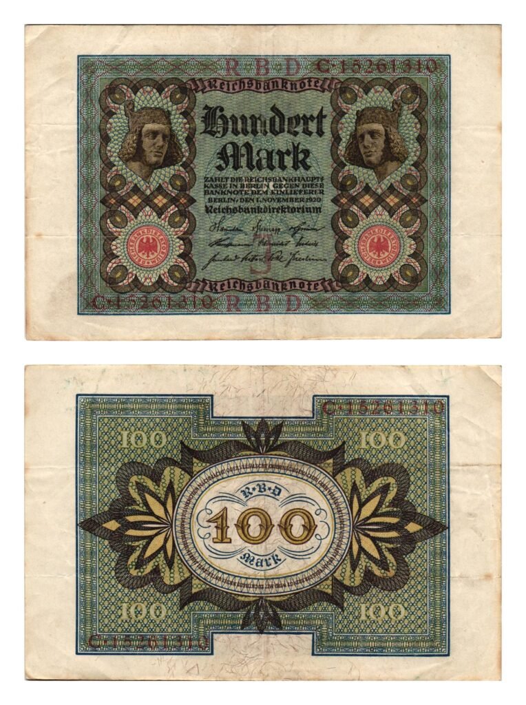 GERMANY 100 mark 1920 / Weimar Republic / Letter J / XF-