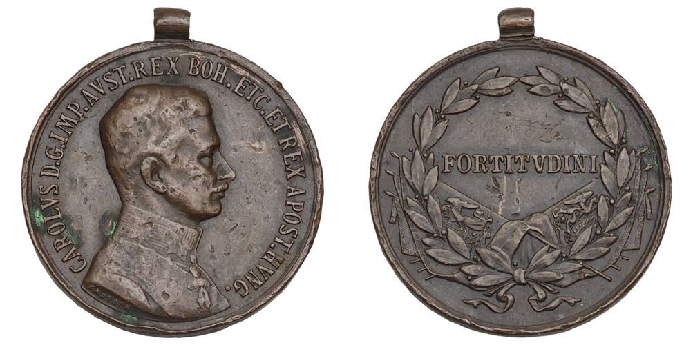 AUSTRIA-HUNGARY Fortitudini / Karl I / Bronze Military Bravery Medal