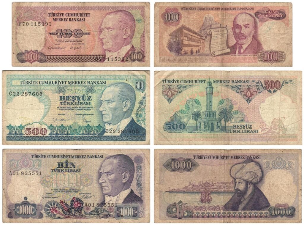 Lote de billetes de TURQUÍA de 100, 500 y 1000 liras de varias fechas / 3 piezas.